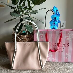 Victorias Secret tote bag
